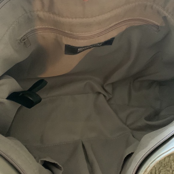 Kenneth Cole Reaction Vegan Leather Purse - Picture 6 of 10